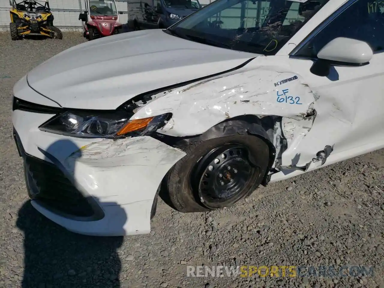 9 Photograph of a damaged car 4T1C31AK1MU546486 TOYOTA CAMRY 2021