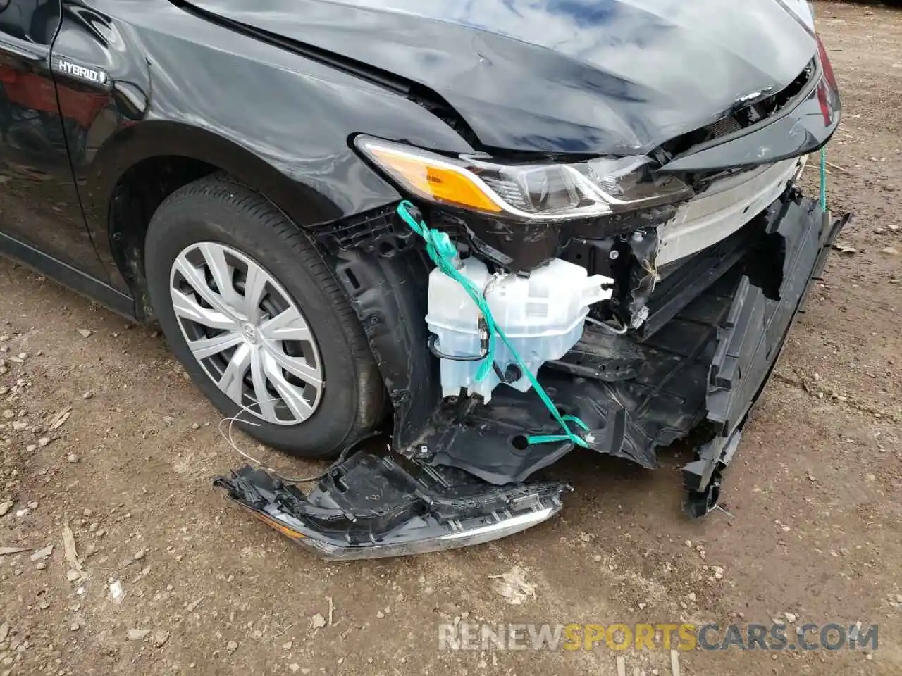 9 Photograph of a damaged car 4T1C31AK1MU548061 TOYOTA CAMRY 2021