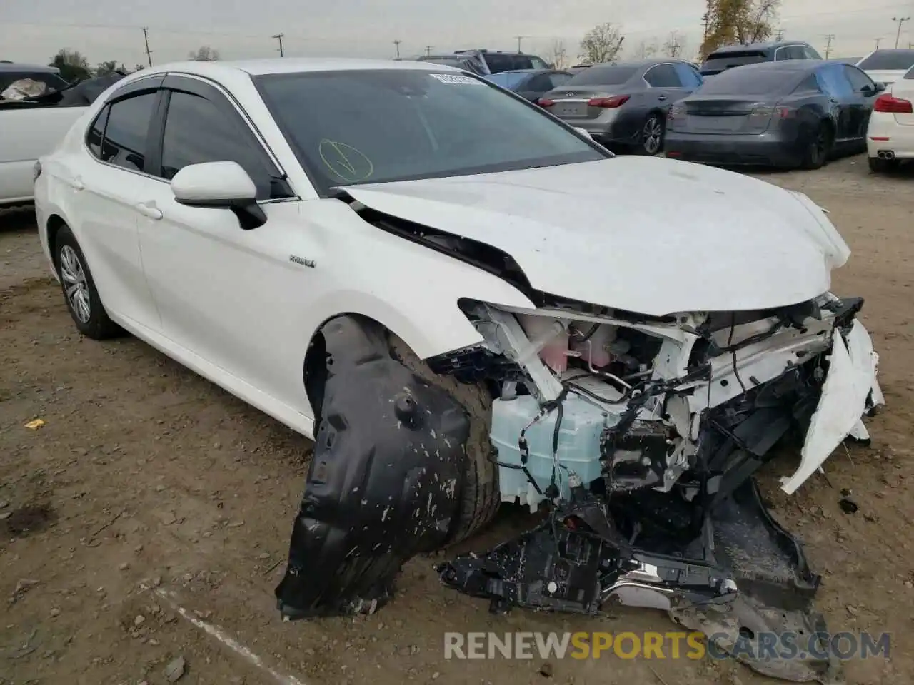 1 Photograph of a damaged car 4T1C31AK1MU550442 TOYOTA CAMRY 2021