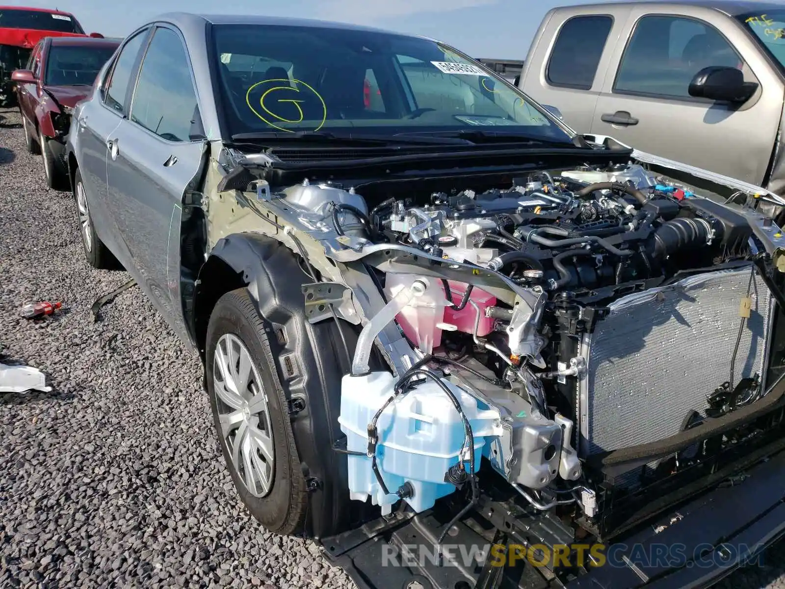 1 Photograph of a damaged car 4T1C31AK1MU567760 TOYOTA CAMRY 2021