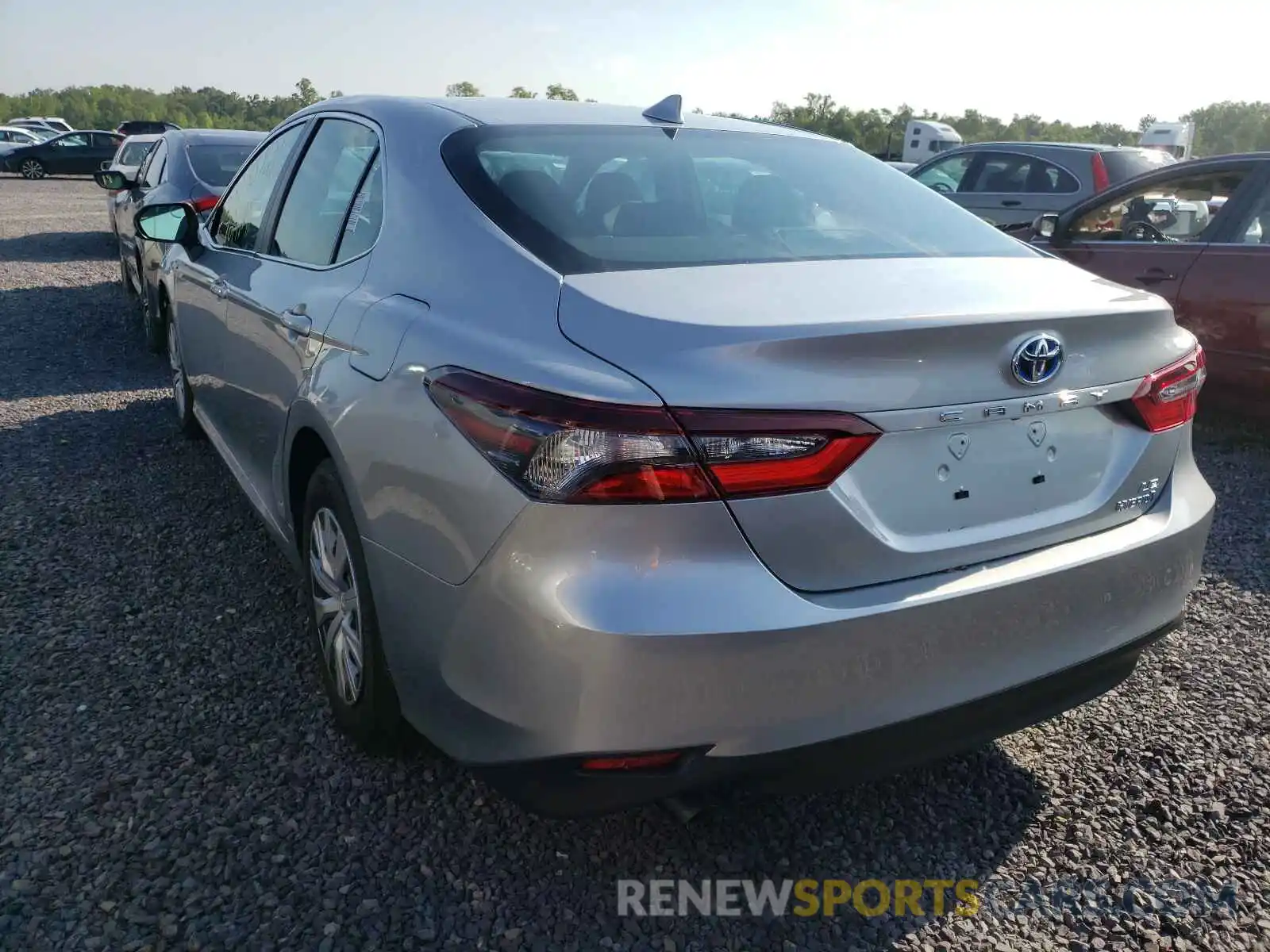 3 Photograph of a damaged car 4T1C31AK1MU567760 TOYOTA CAMRY 2021