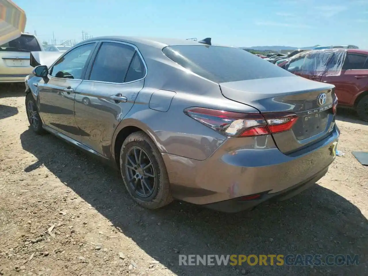 3 Photograph of a damaged car 4T1C31AK2MU549798 TOYOTA CAMRY 2021