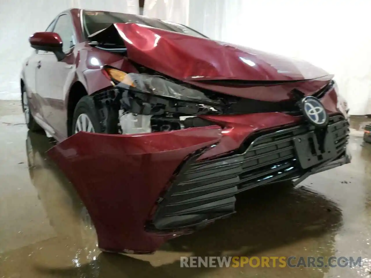 9 Photograph of a damaged car 4T1C31AK2MU552376 TOYOTA CAMRY 2021