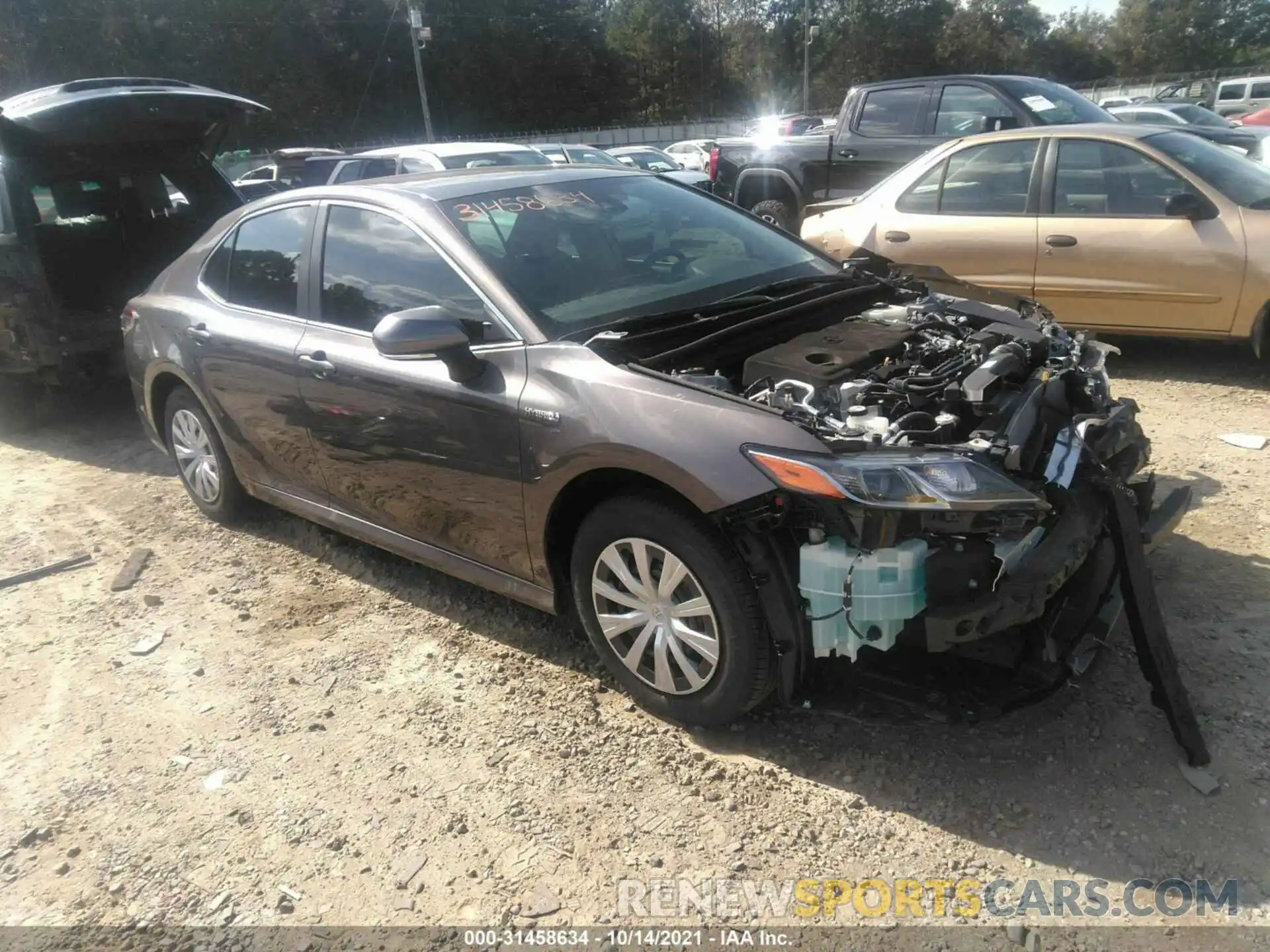 1 Photograph of a damaged car 4T1C31AK2MU555391 TOYOTA CAMRY 2021