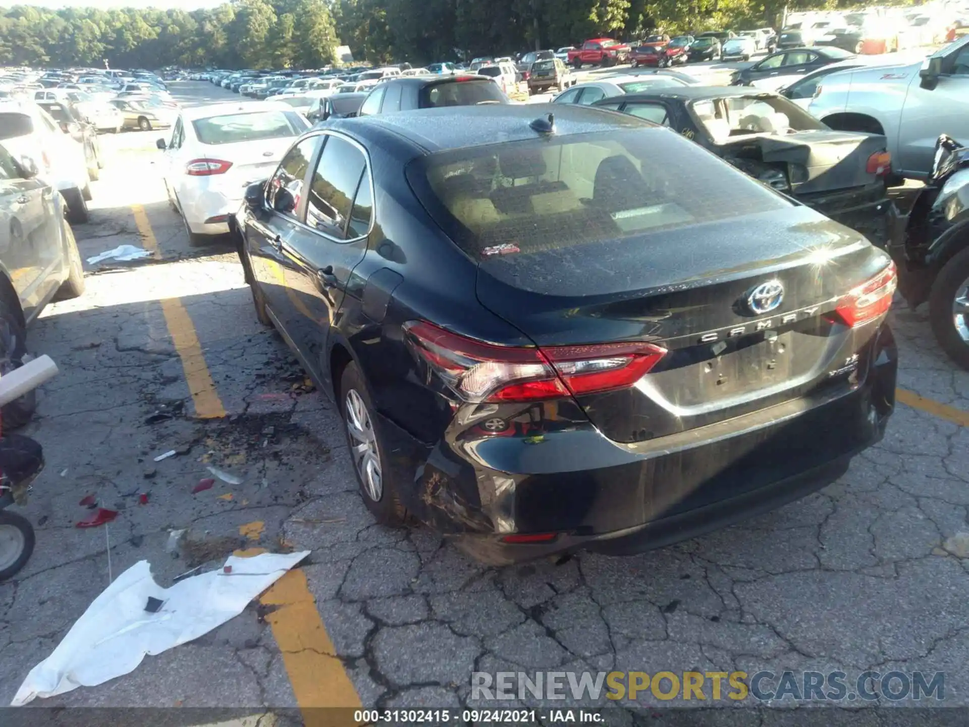 3 Photograph of a damaged car 4T1C31AK2MU559361 TOYOTA CAMRY 2021