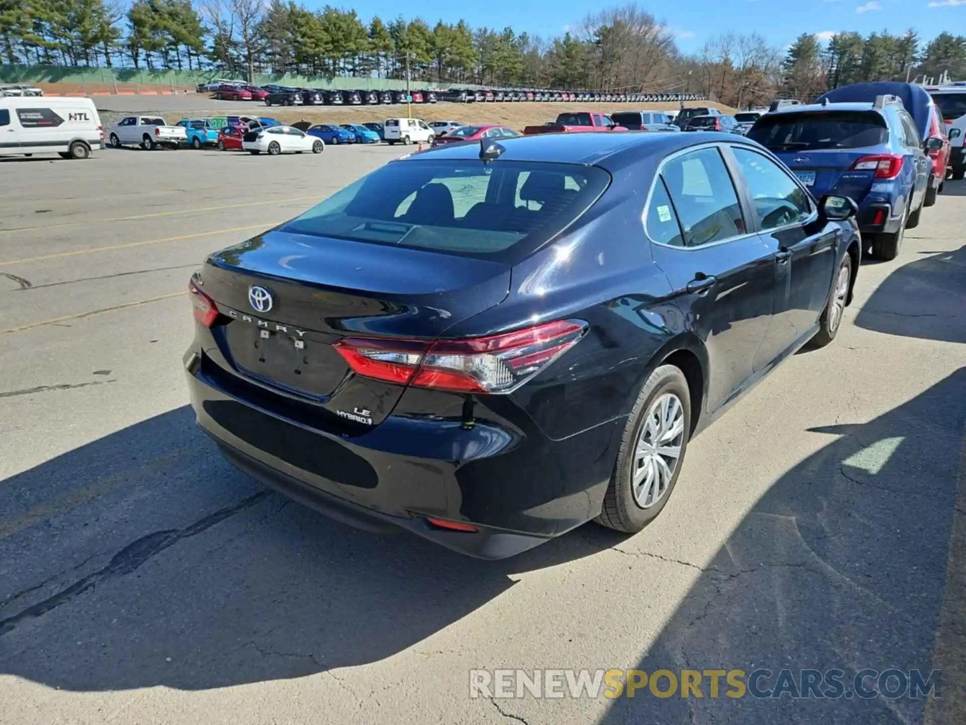 22 Photograph of a damaged car 4T1C31AK3MU021011 TOYOTA CAMRY 2021