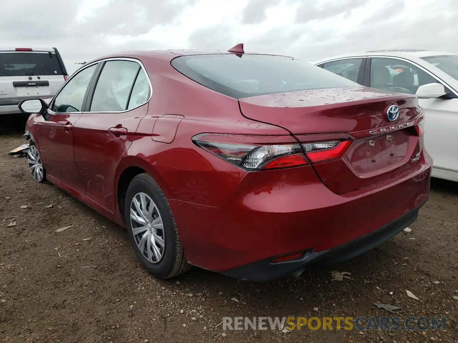 3 Photograph of a damaged car 4T1C31AK4MU547230 TOYOTA CAMRY 2021