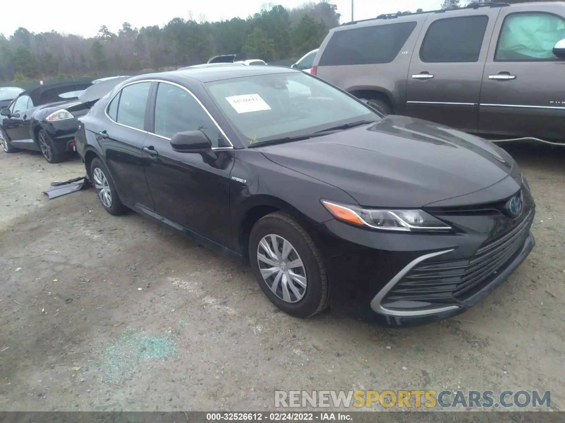 1 Photograph of a damaged car 4T1C31AK4MU566926 TOYOTA CAMRY 2021