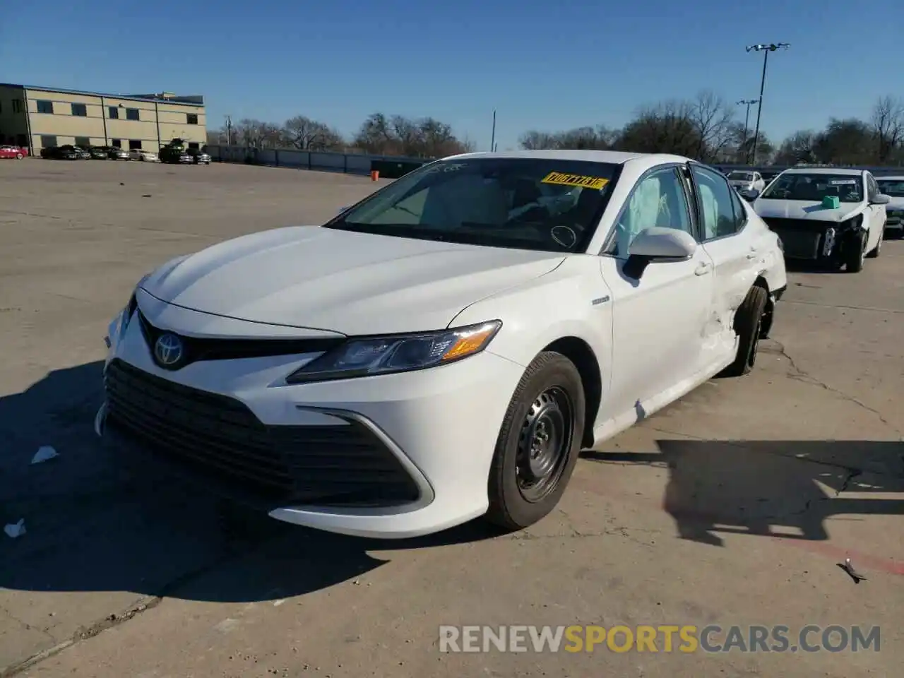 2 Photograph of a damaged car 4T1C31AK4MU568580 TOYOTA CAMRY 2021