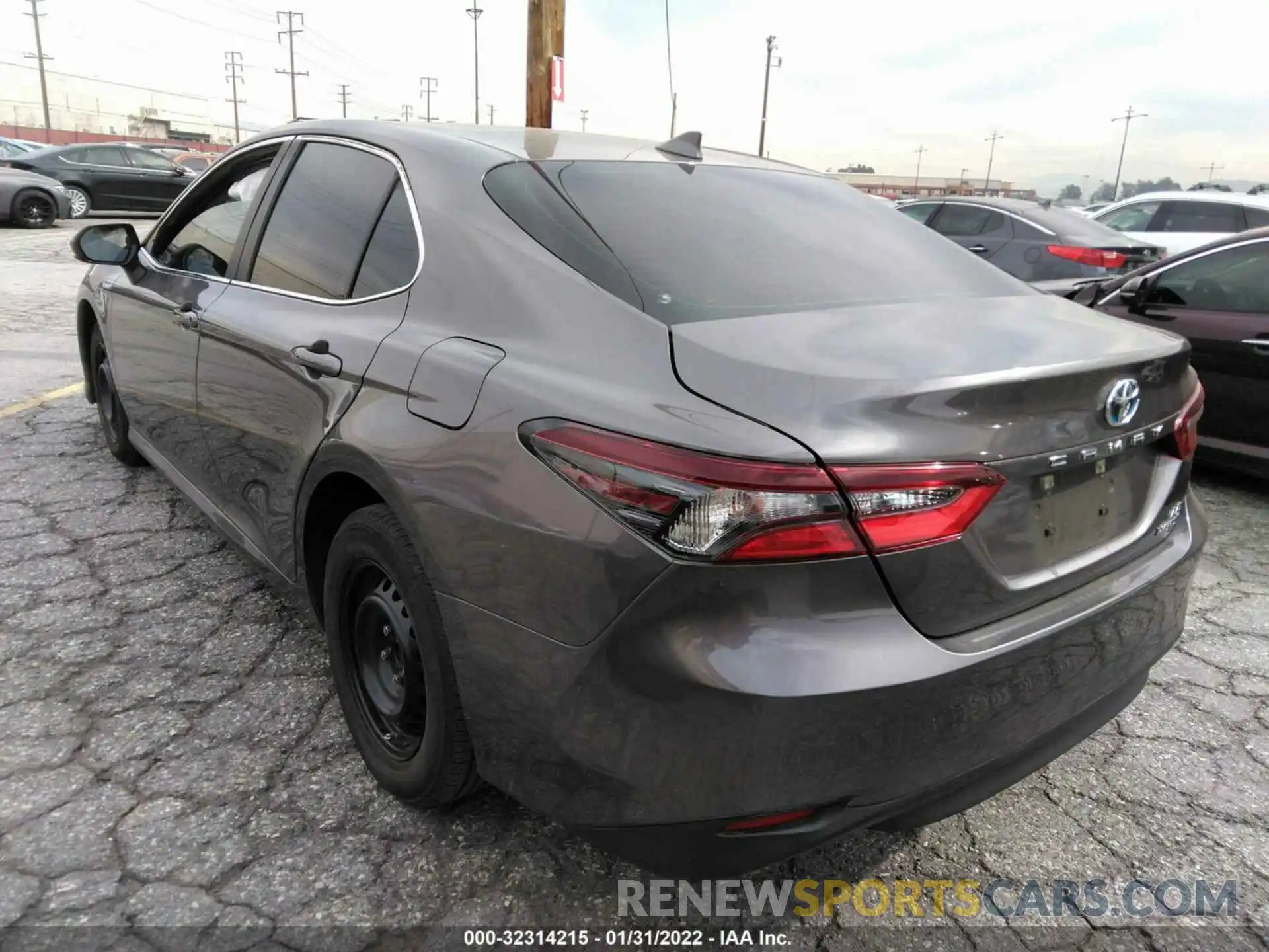 3 Photograph of a damaged car 4T1C31AK5MU022970 TOYOTA CAMRY 2021