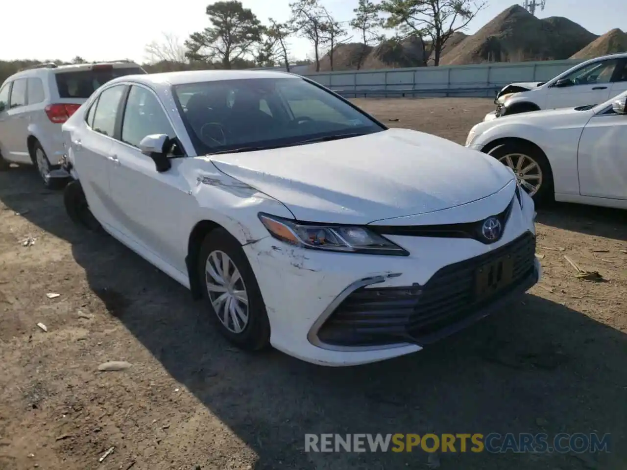 1 Photograph of a damaged car 4T1C31AK5MU025674 TOYOTA CAMRY 2021