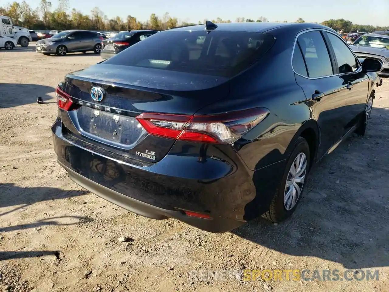 4 Photograph of a damaged car 4T1C31AK5MU548838 TOYOTA CAMRY 2021