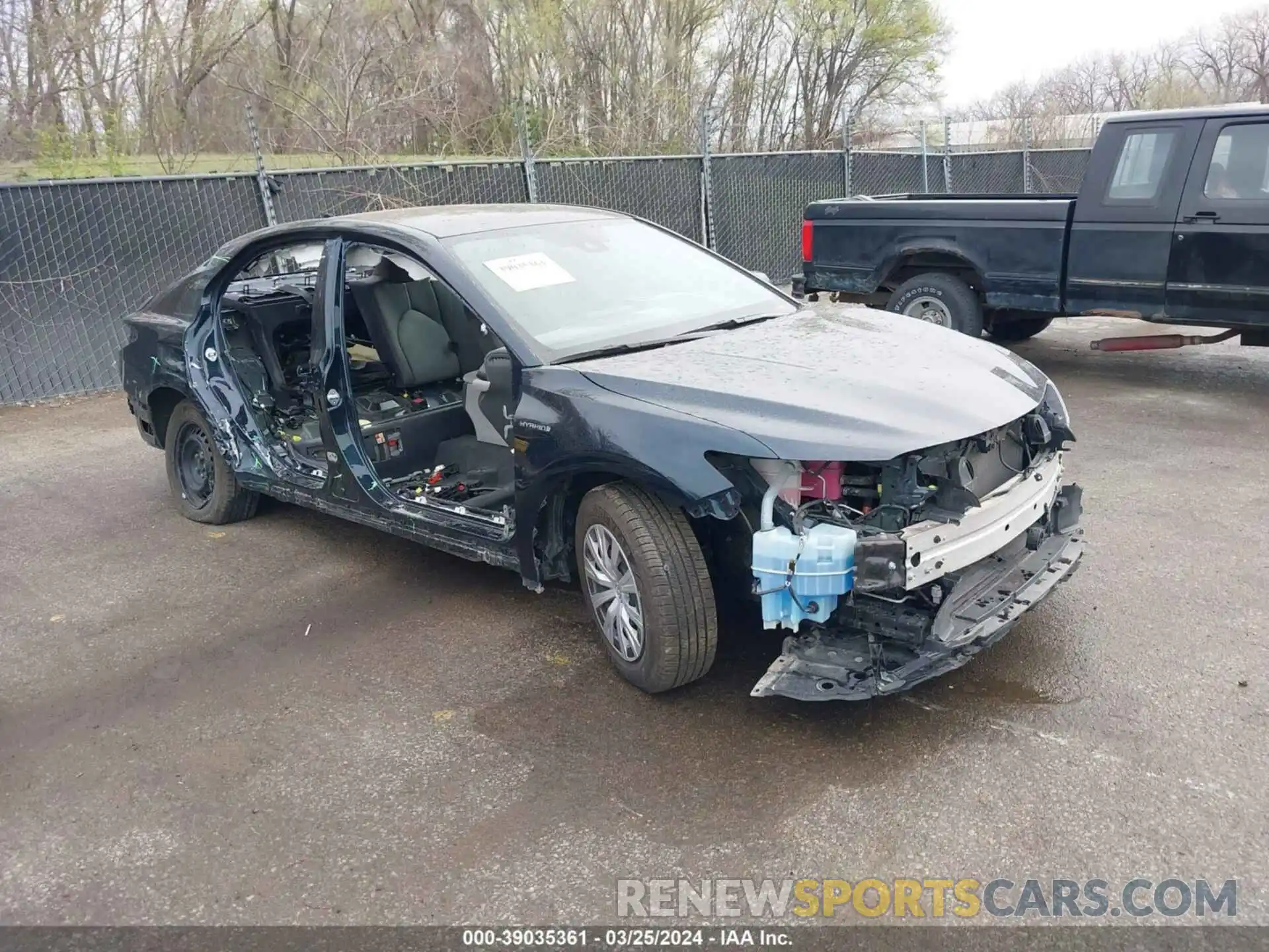 1 Photograph of a damaged car 4T1C31AK5MU551318 TOYOTA CAMRY 2021