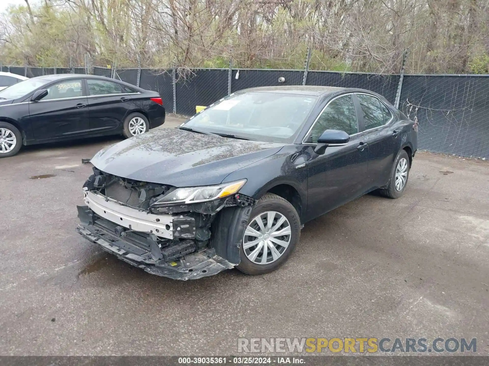 2 Photograph of a damaged car 4T1C31AK5MU551318 TOYOTA CAMRY 2021