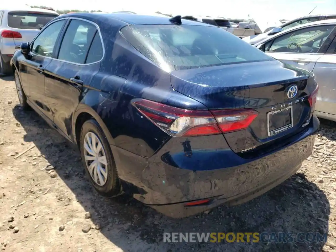 3 Photograph of a damaged car 4T1C31AK5MU561234 TOYOTA CAMRY 2021