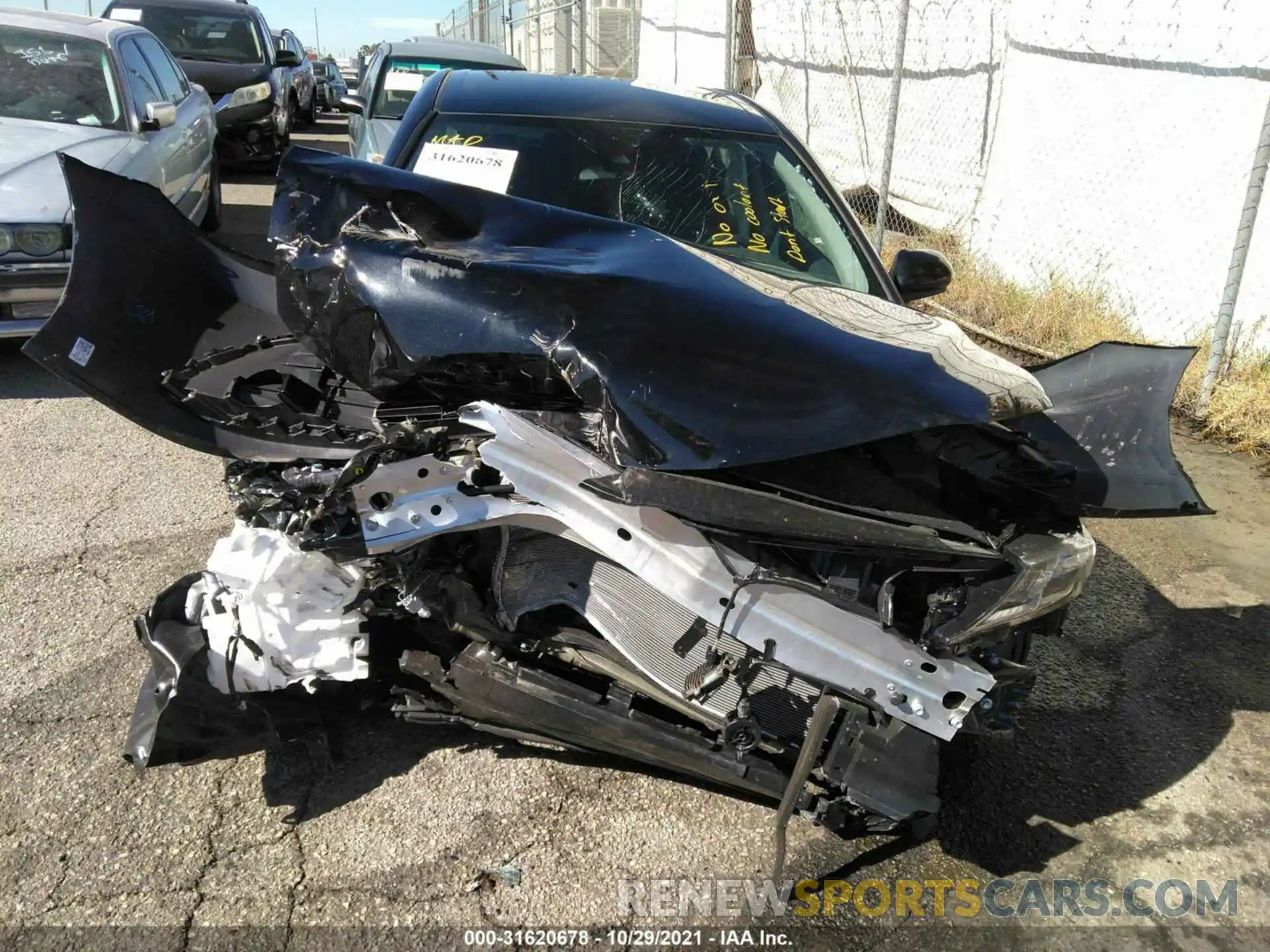 10 Photograph of a damaged car 4T1C31AK5MU569902 TOYOTA CAMRY 2021