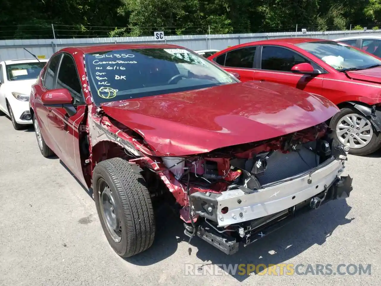 1 Photograph of a damaged car 4T1C31AK6MU029782 TOYOTA CAMRY 2021