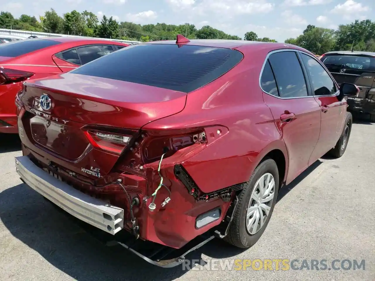 4 Photograph of a damaged car 4T1C31AK6MU029782 TOYOTA CAMRY 2021