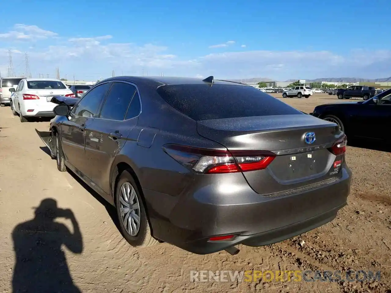 3 Photograph of a damaged car 4T1C31AK6MU560478 TOYOTA CAMRY 2021