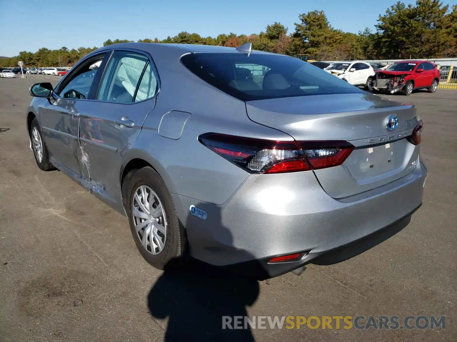 3 Photograph of a damaged car 4T1C31AK7MU020847 TOYOTA CAMRY 2021