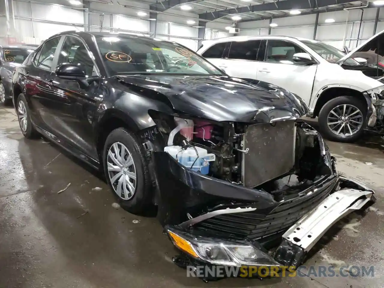 1 Photograph of a damaged car 4T1C31AK7MU027796 TOYOTA CAMRY 2021