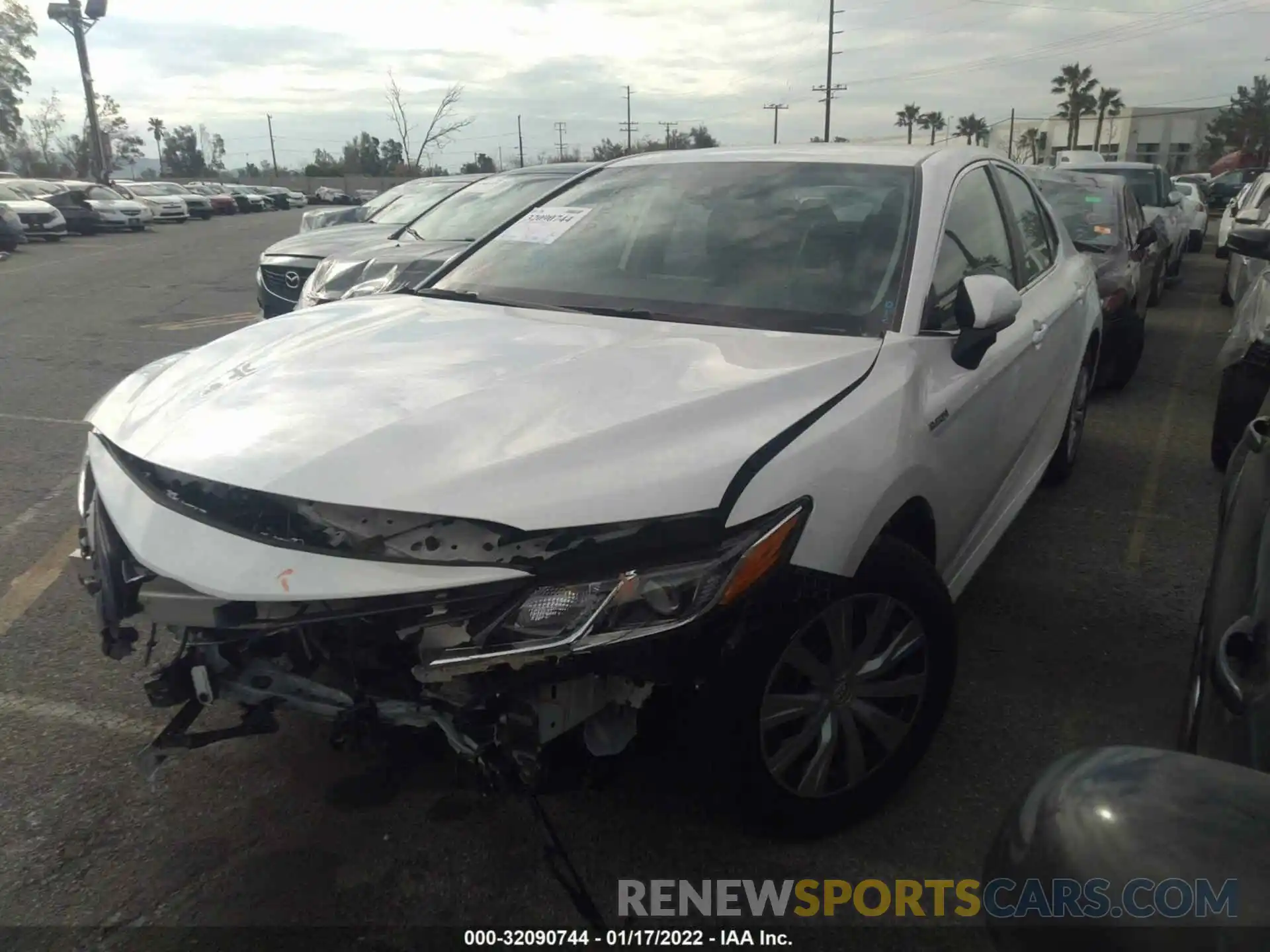 2 Photograph of a damaged car 4T1C31AK7MU550672 TOYOTA CAMRY 2021