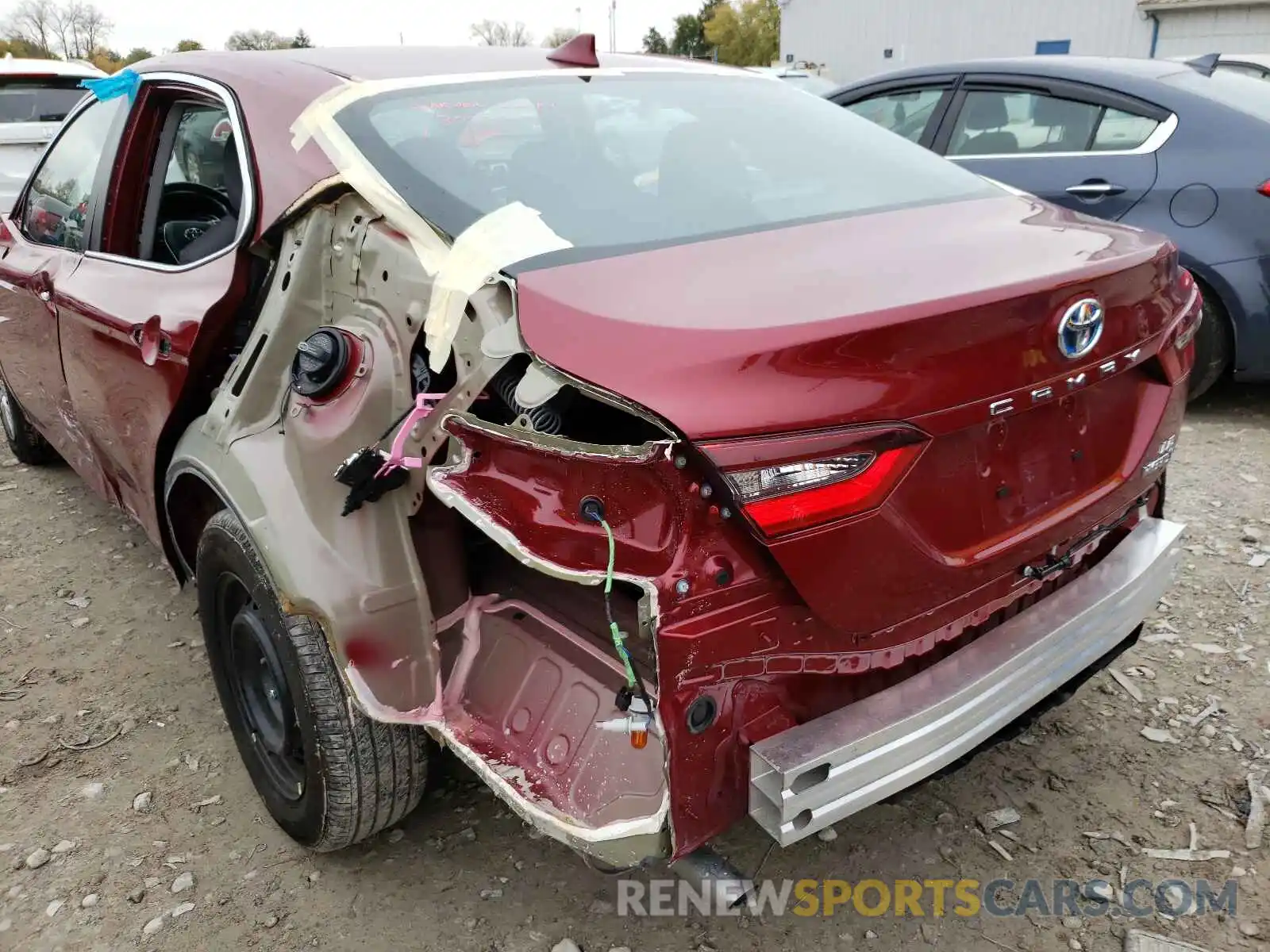 9 Photograph of a damaged car 4T1C31AK7MU561882 TOYOTA CAMRY 2021