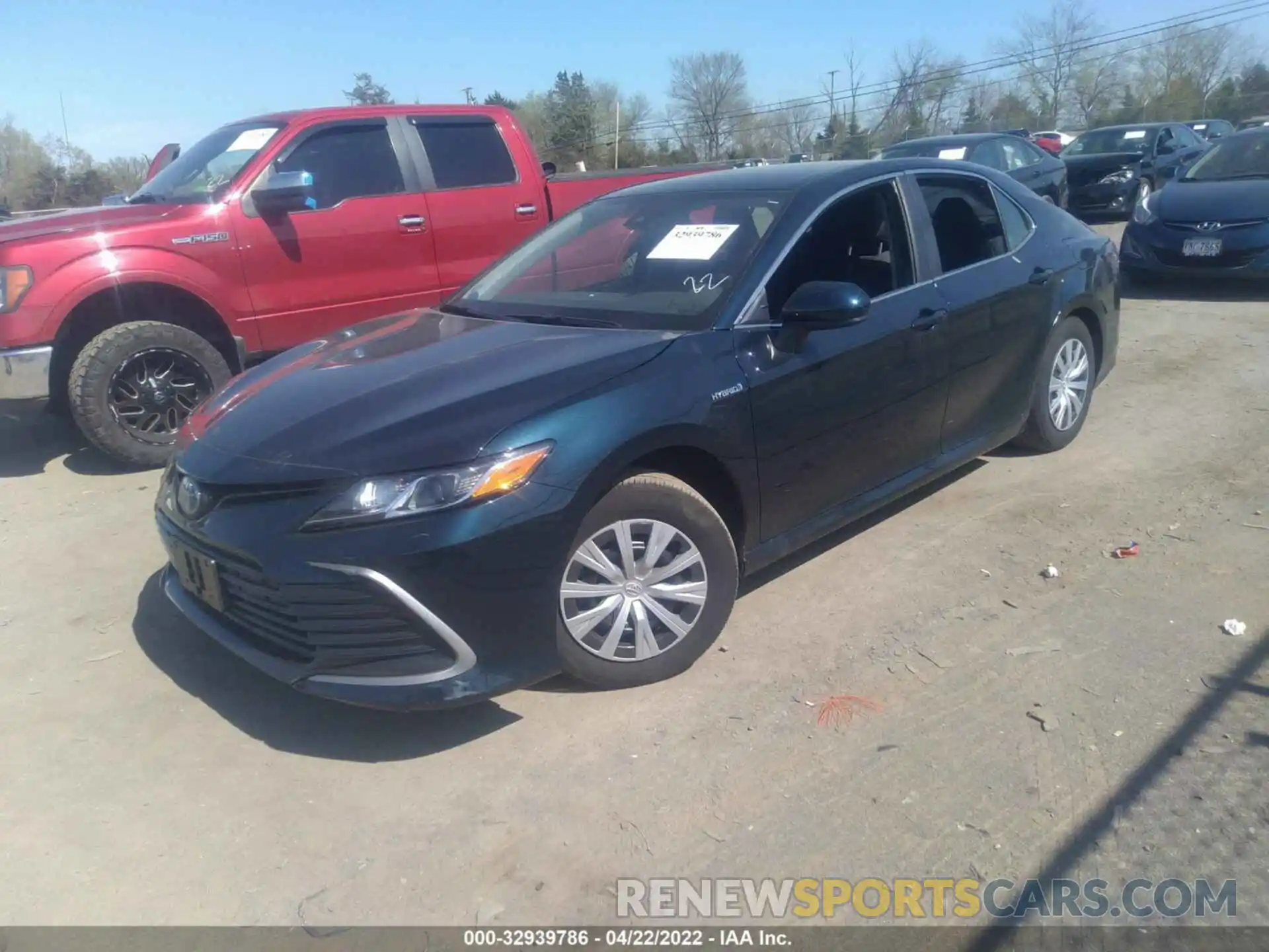 2 Photograph of a damaged car 4T1C31AK8MU548798 TOYOTA CAMRY 2021