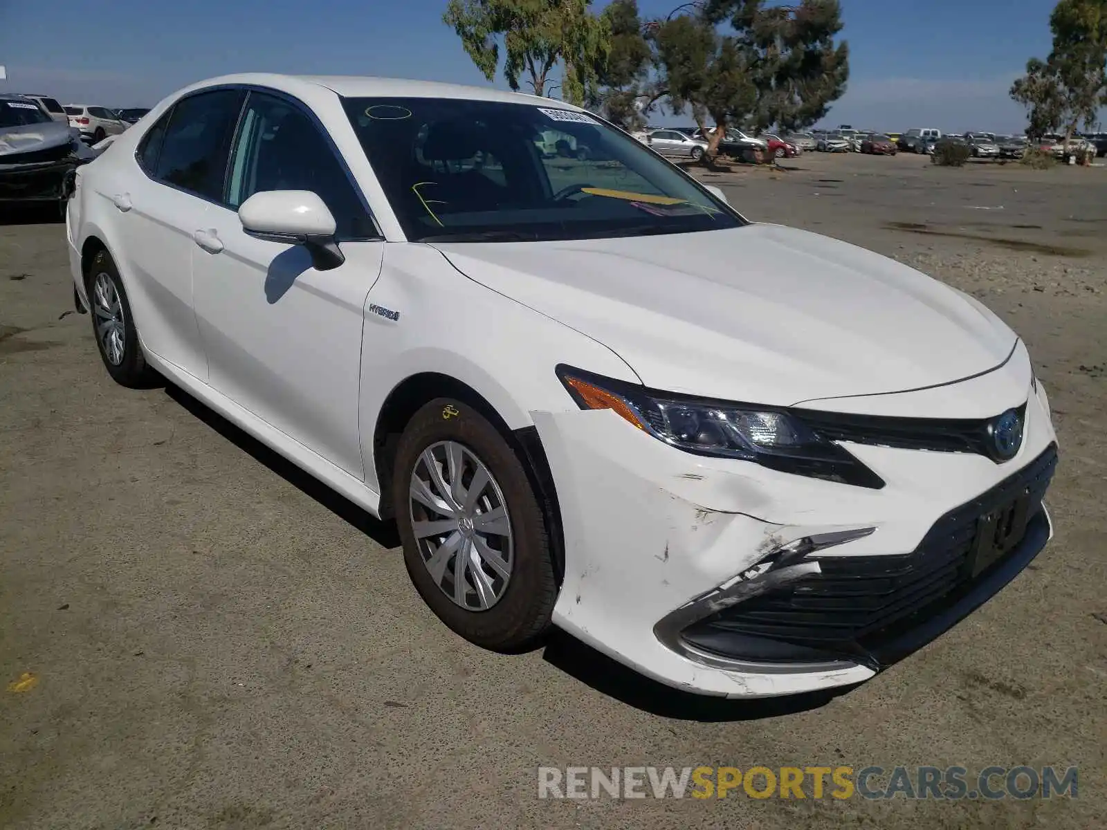 1 Photograph of a damaged car 4T1C31AK8MU559347 TOYOTA CAMRY 2021