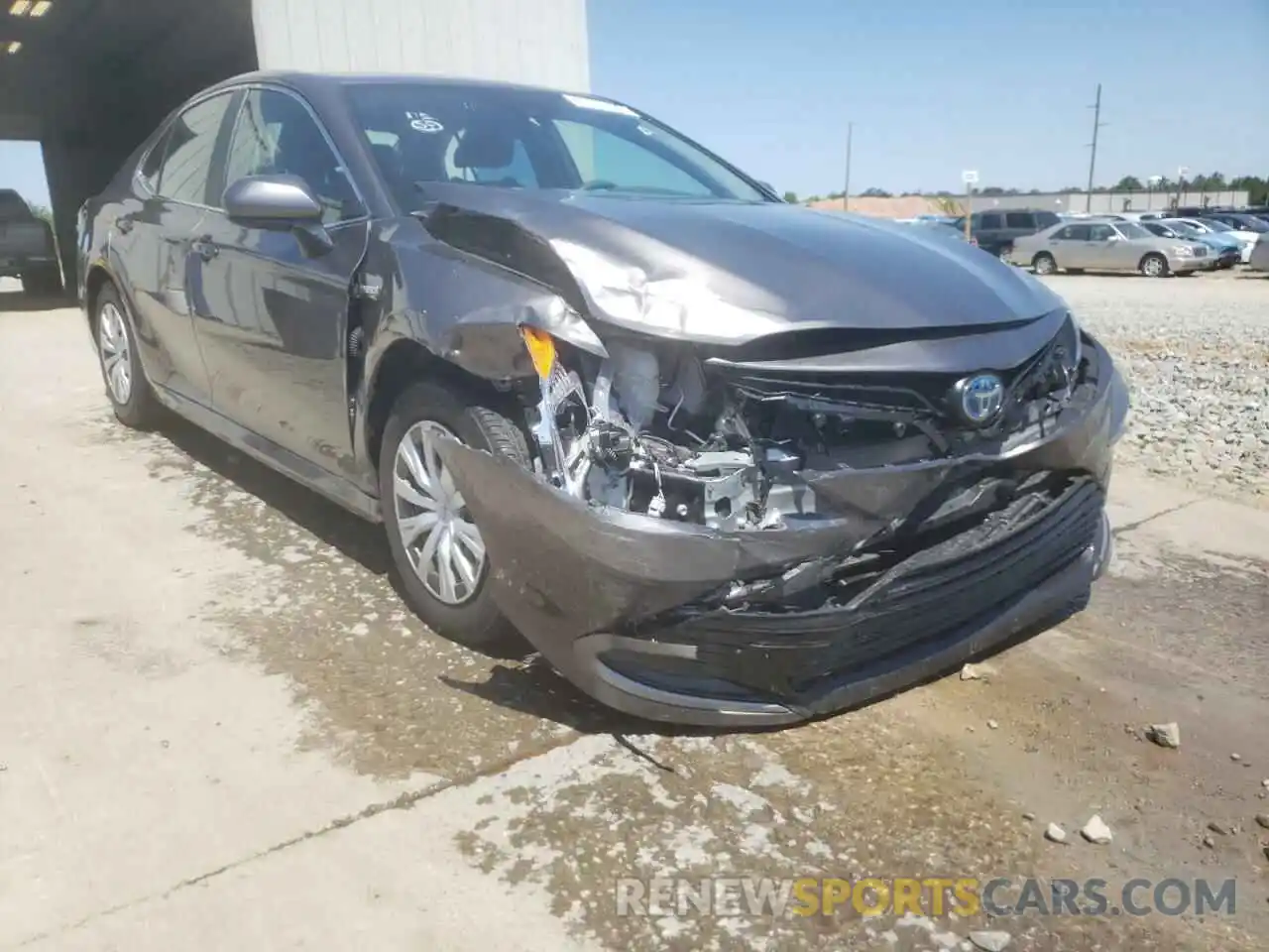 1 Photograph of a damaged car 4T1C31AK9MU550267 TOYOTA CAMRY 2021