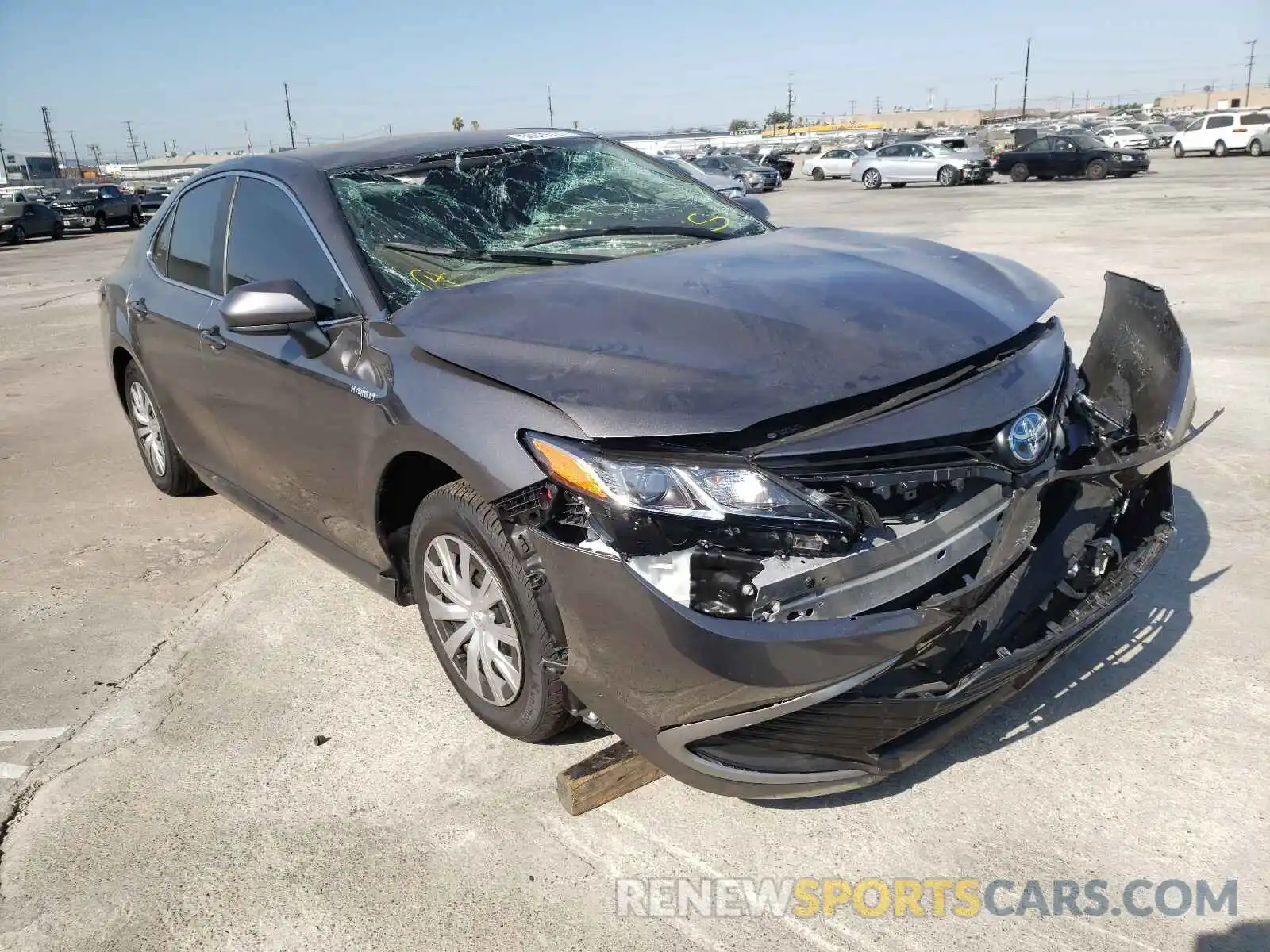 1 Photograph of a damaged car 4T1C31AK9MU551435 TOYOTA CAMRY 2021