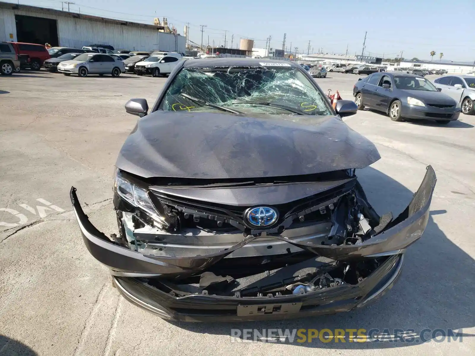 9 Photograph of a damaged car 4T1C31AK9MU551435 TOYOTA CAMRY 2021