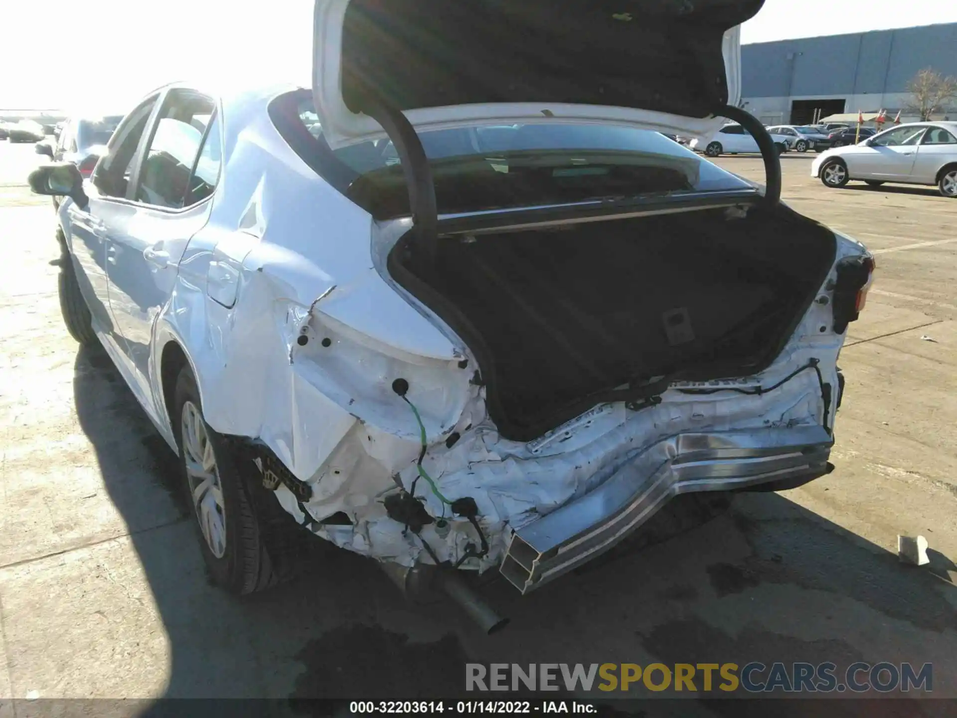 6 Photograph of a damaged car 4T1C31AK9MU563200 TOYOTA CAMRY 2021