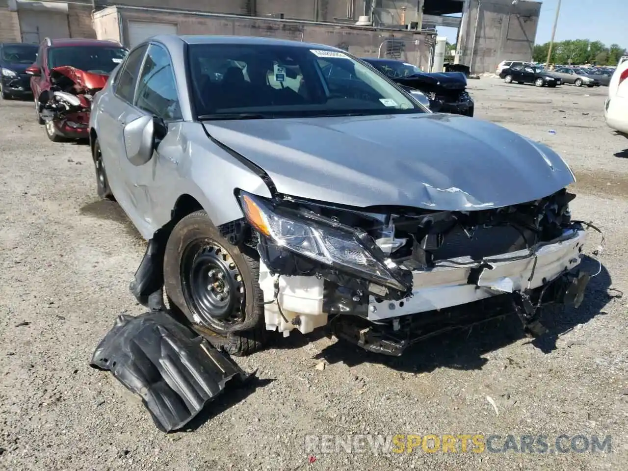 9 Photograph of a damaged car 4T1C31AK9MU564282 TOYOTA CAMRY 2021