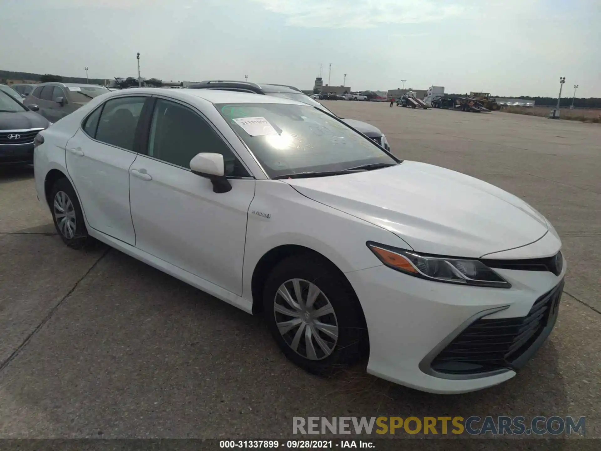 1 Photograph of a damaged car 4T1C31AKXMU029753 TOYOTA CAMRY 2021