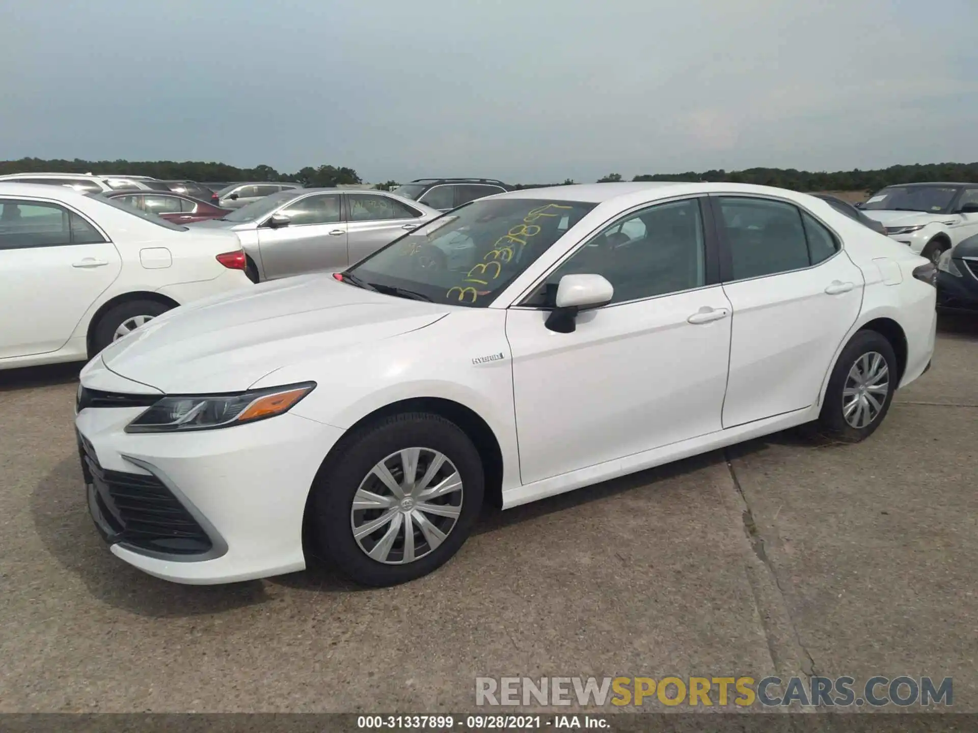 2 Photograph of a damaged car 4T1C31AKXMU029753 TOYOTA CAMRY 2021