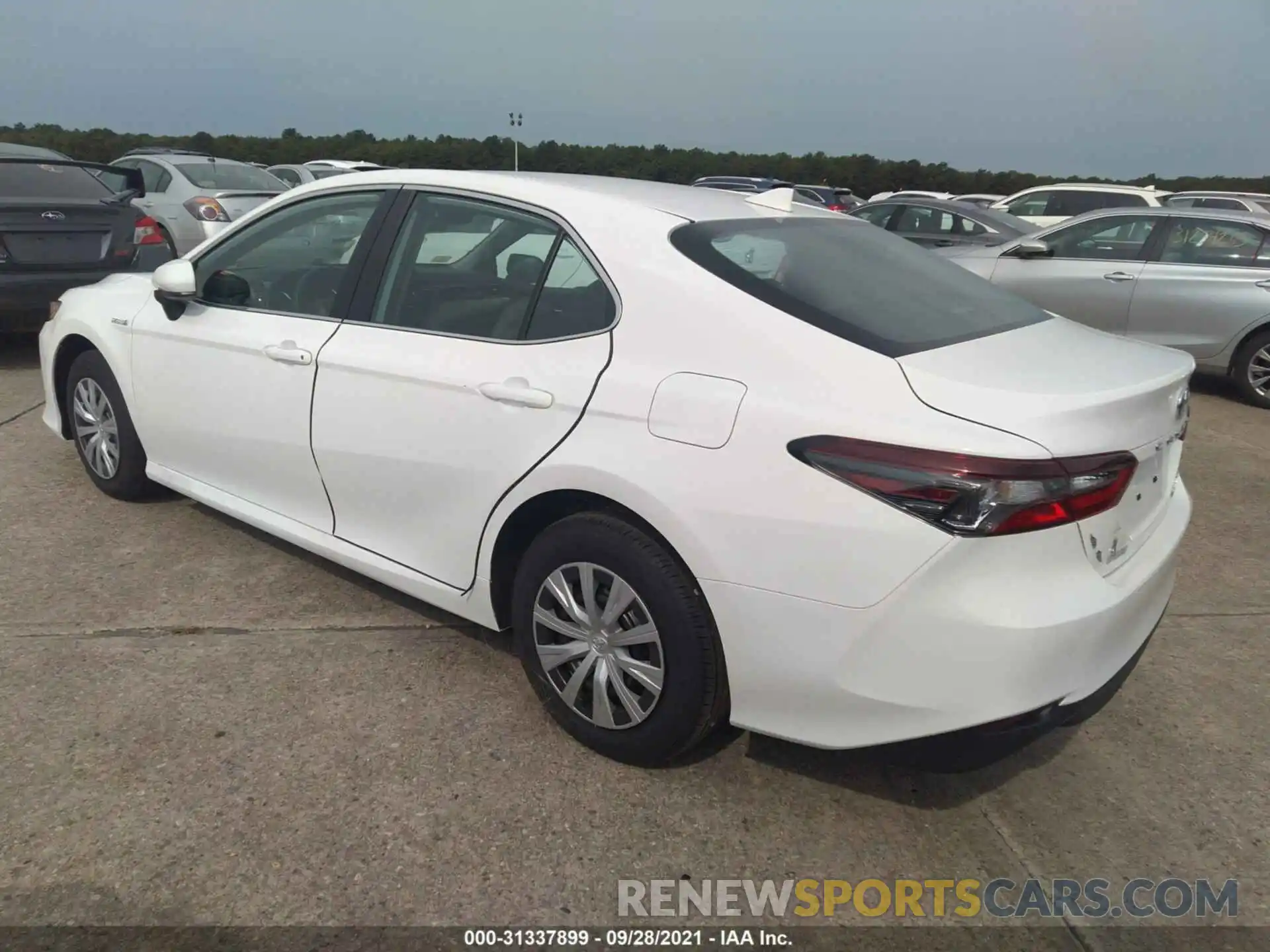 3 Photograph of a damaged car 4T1C31AKXMU029753 TOYOTA CAMRY 2021