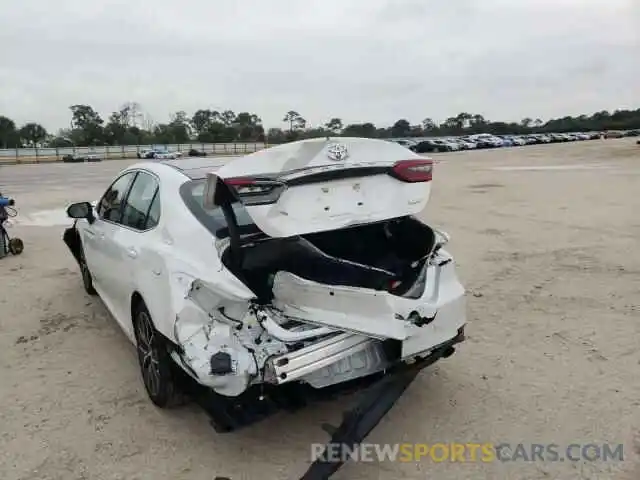 9 Photograph of a damaged car 4T1F11AK0MU414810 TOYOTA CAMRY 2021