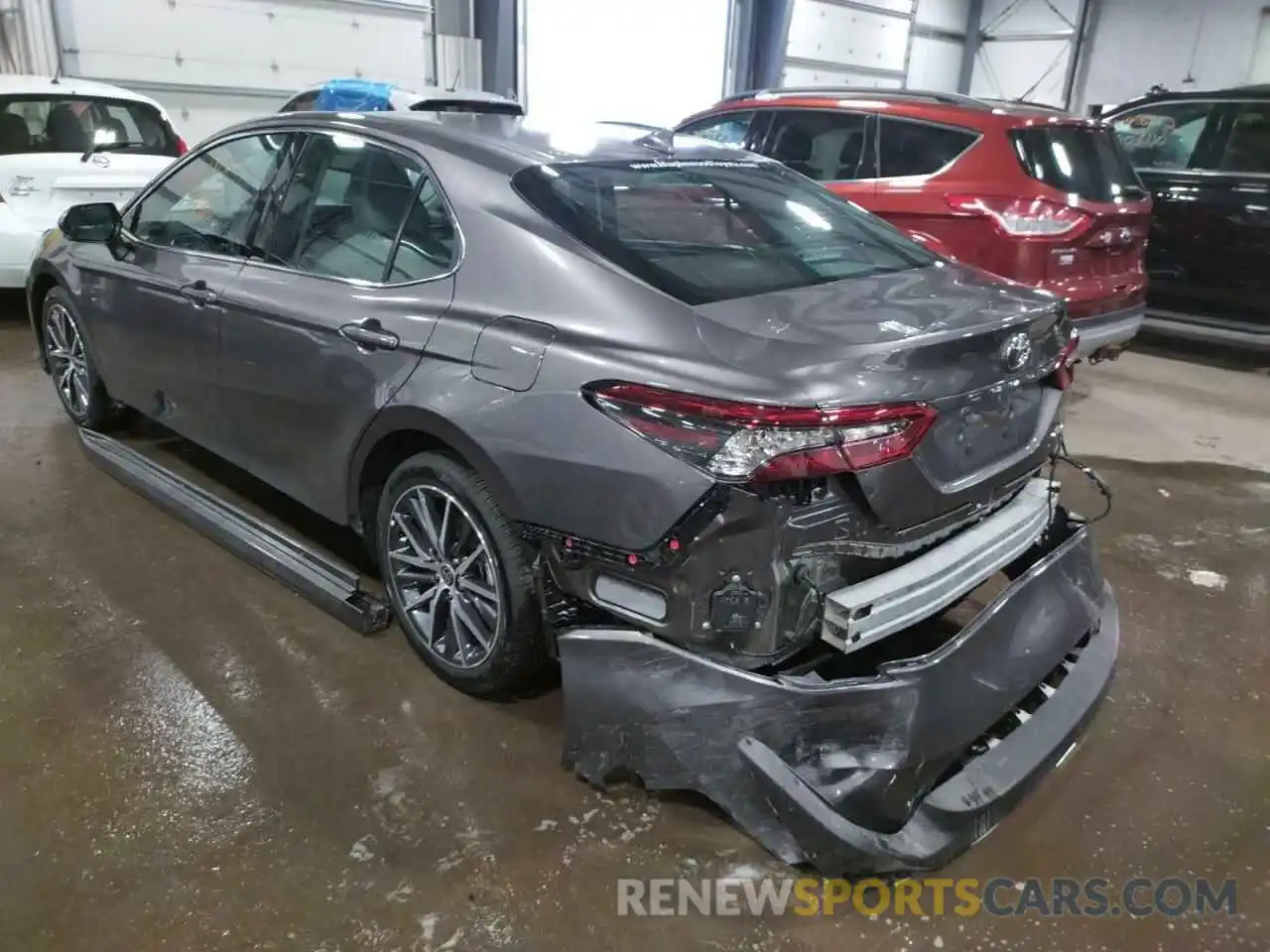 3 Photograph of a damaged car 4T1F11AK0MU427363 TOYOTA CAMRY 2021