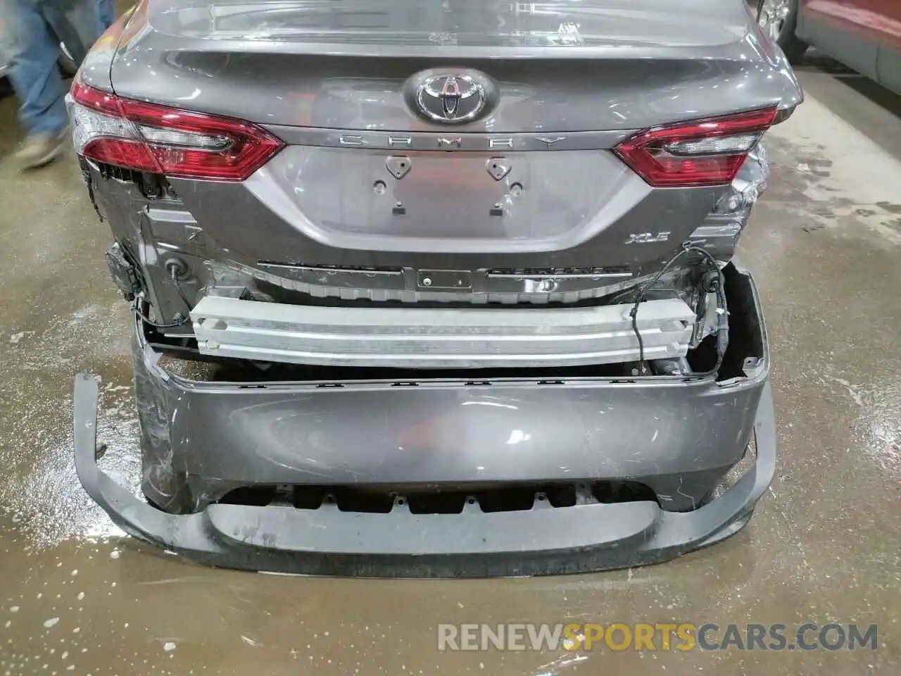 9 Photograph of a damaged car 4T1F11AK0MU427363 TOYOTA CAMRY 2021