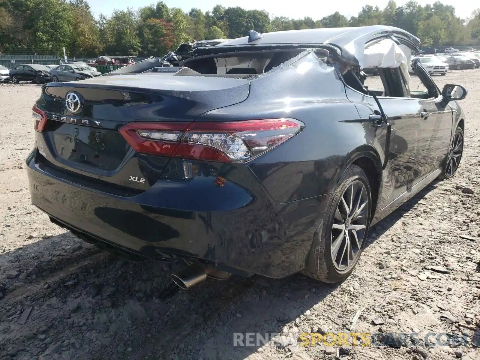 4 Photograph of a damaged car 4T1F11AK0MU583502 TOYOTA CAMRY 2021