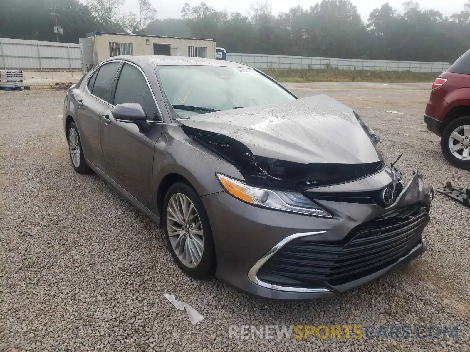 1 Photograph of a damaged car 4T1F11AK1MU405436 TOYOTA CAMRY 2021