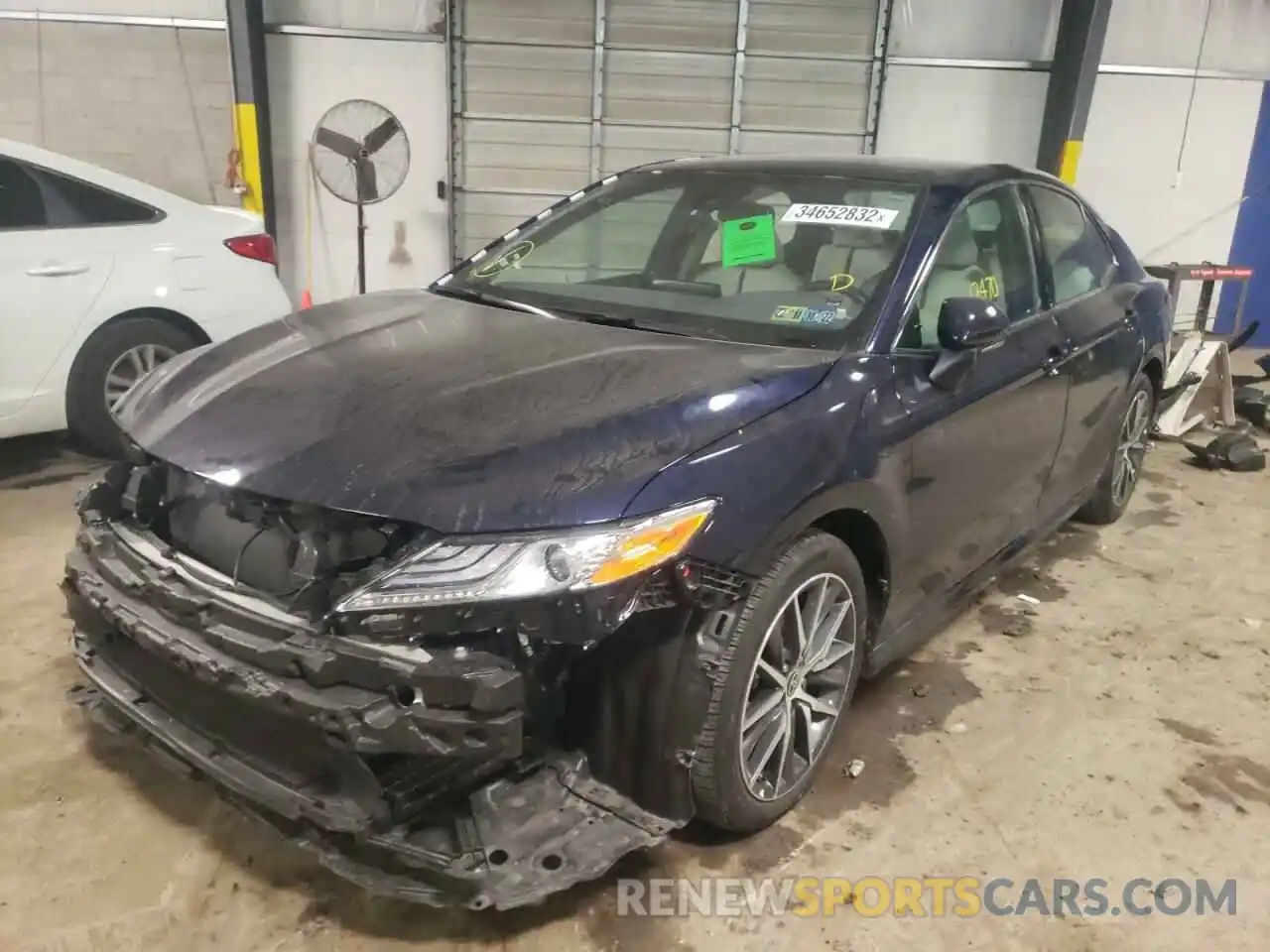 2 Photograph of a damaged car 4T1F11AK1MU524622 TOYOTA CAMRY 2021