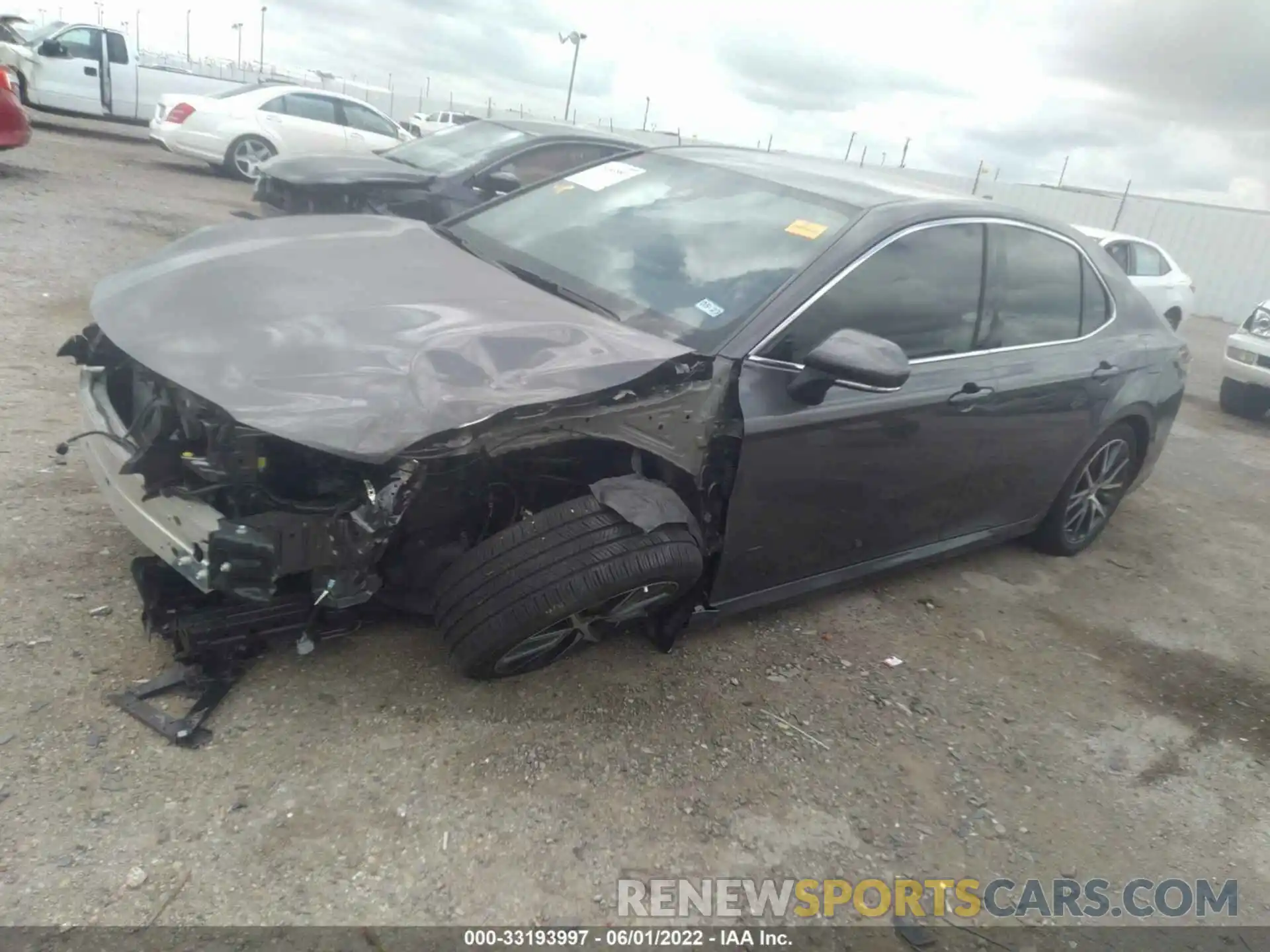 2 Photograph of a damaged car 4T1F11AK2MU564465 TOYOTA CAMRY 2021