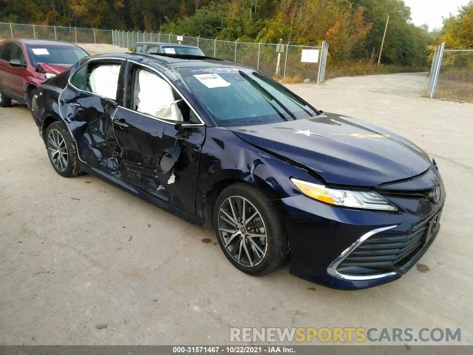 1 Photograph of a damaged car 4T1F11AK3MU423470 TOYOTA CAMRY 2021