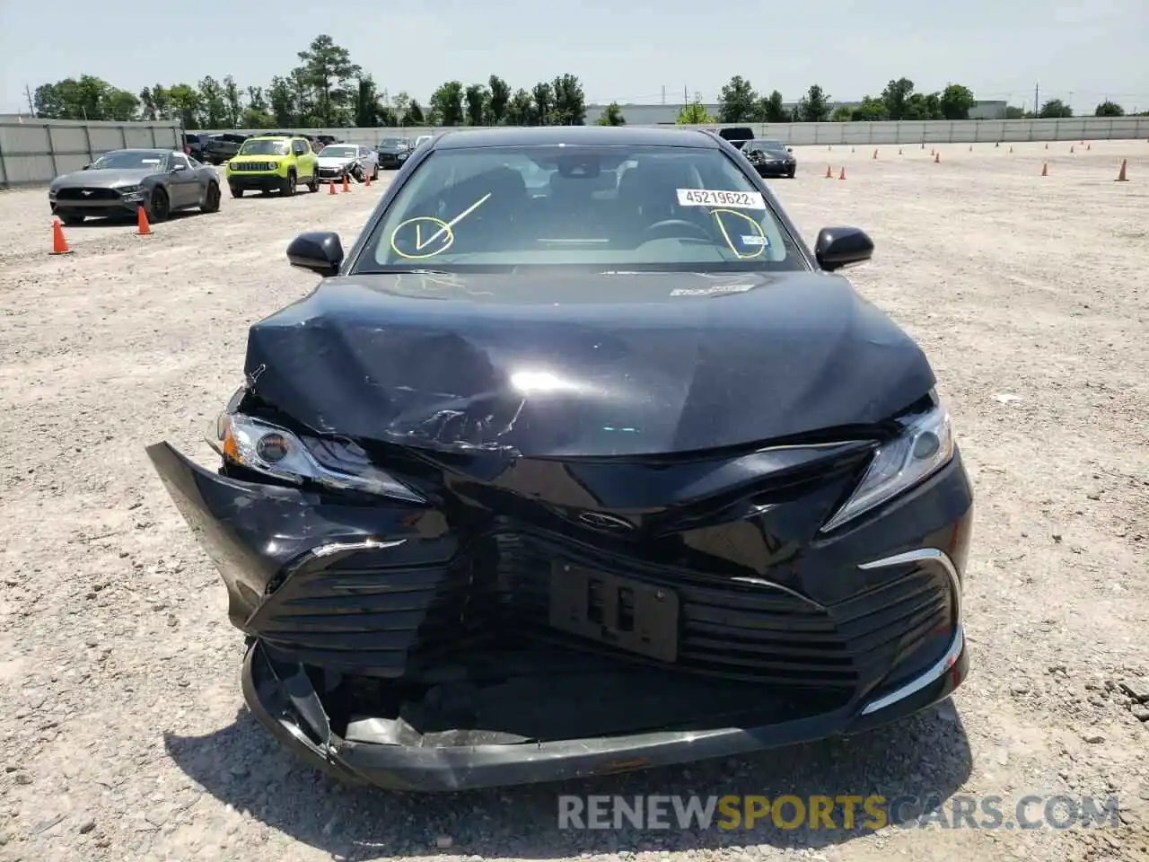 9 Photograph of a damaged car 4T1F11AK5MU586749 TOYOTA CAMRY 2021