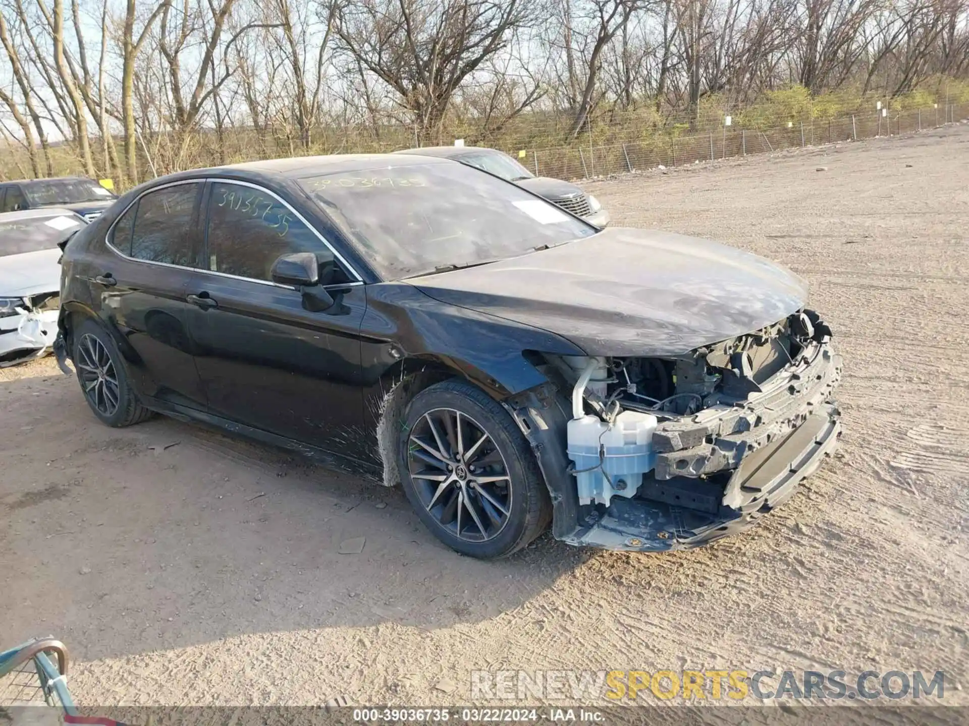 1 Photograph of a damaged car 4T1F11AK6MU558913 TOYOTA CAMRY 2021