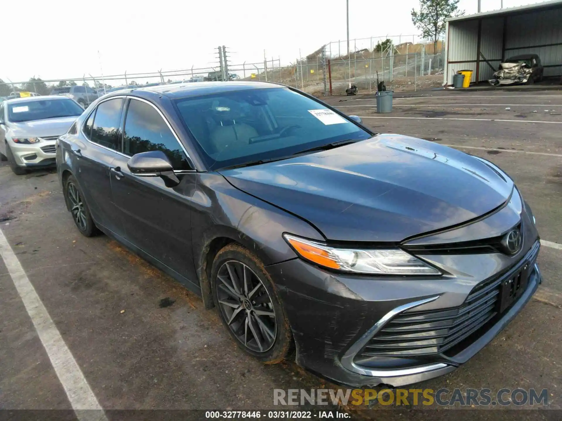 6 Photograph of a damaged car 4T1F11AKXMU449161 TOYOTA CAMRY 2021