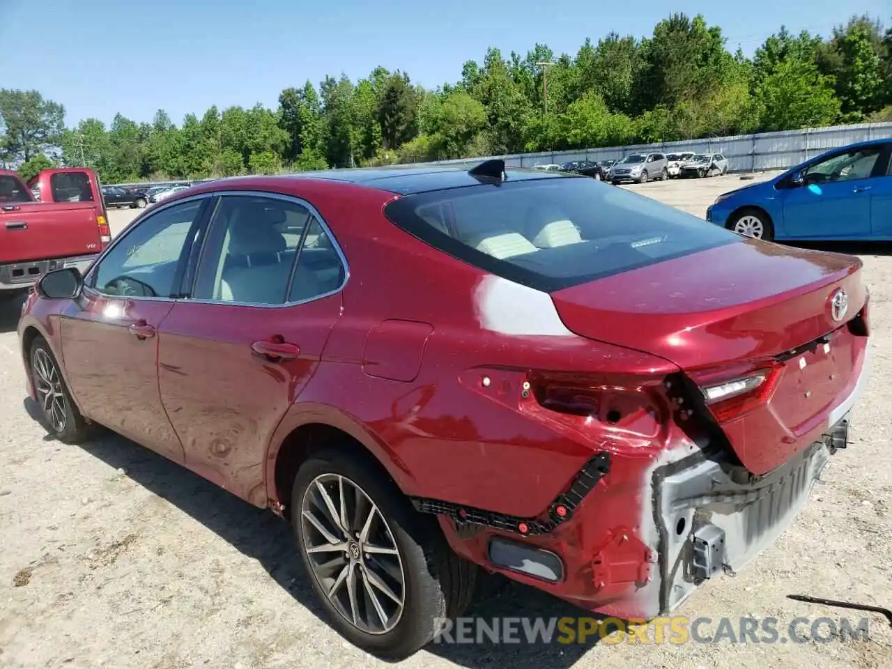 3 Photograph of a damaged car 4T1F11BK0MU023784 TOYOTA CAMRY 2021