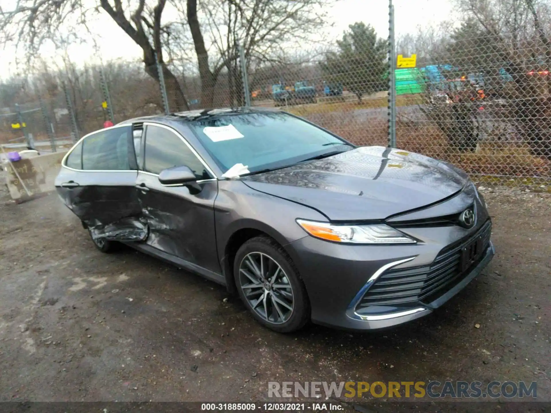 1 Photograph of a damaged car 4T1F11BK2MU029862 TOYOTA CAMRY 2021